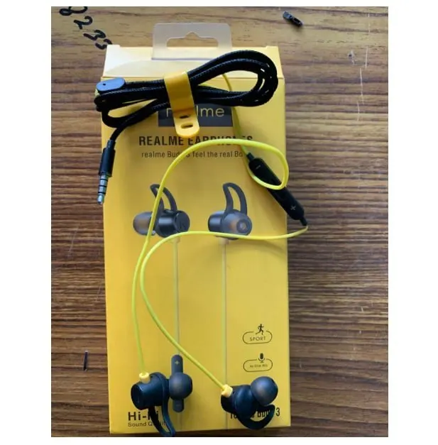 realme RMA101 Wired in Ear Earphones with Mic (Black)